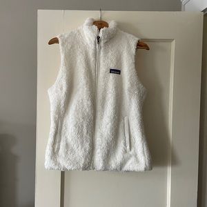 Patagonia women’s white Los Gatos Vest - excellent condition size medium